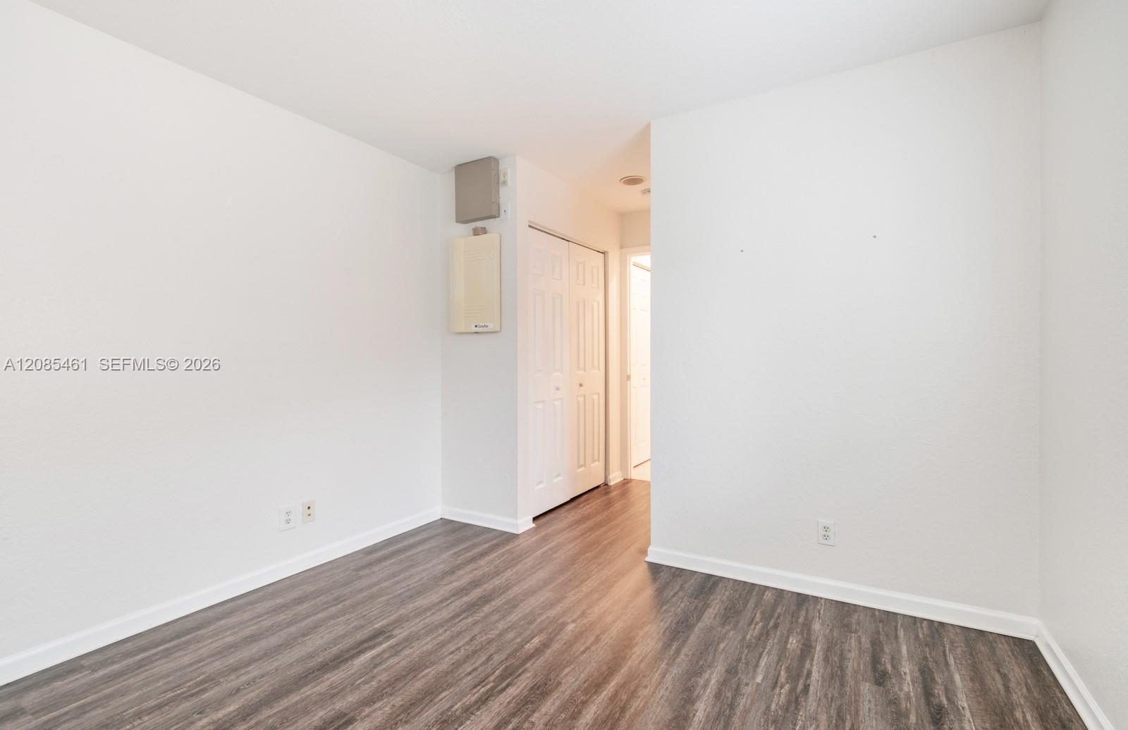 1211 Golden Cane Dr