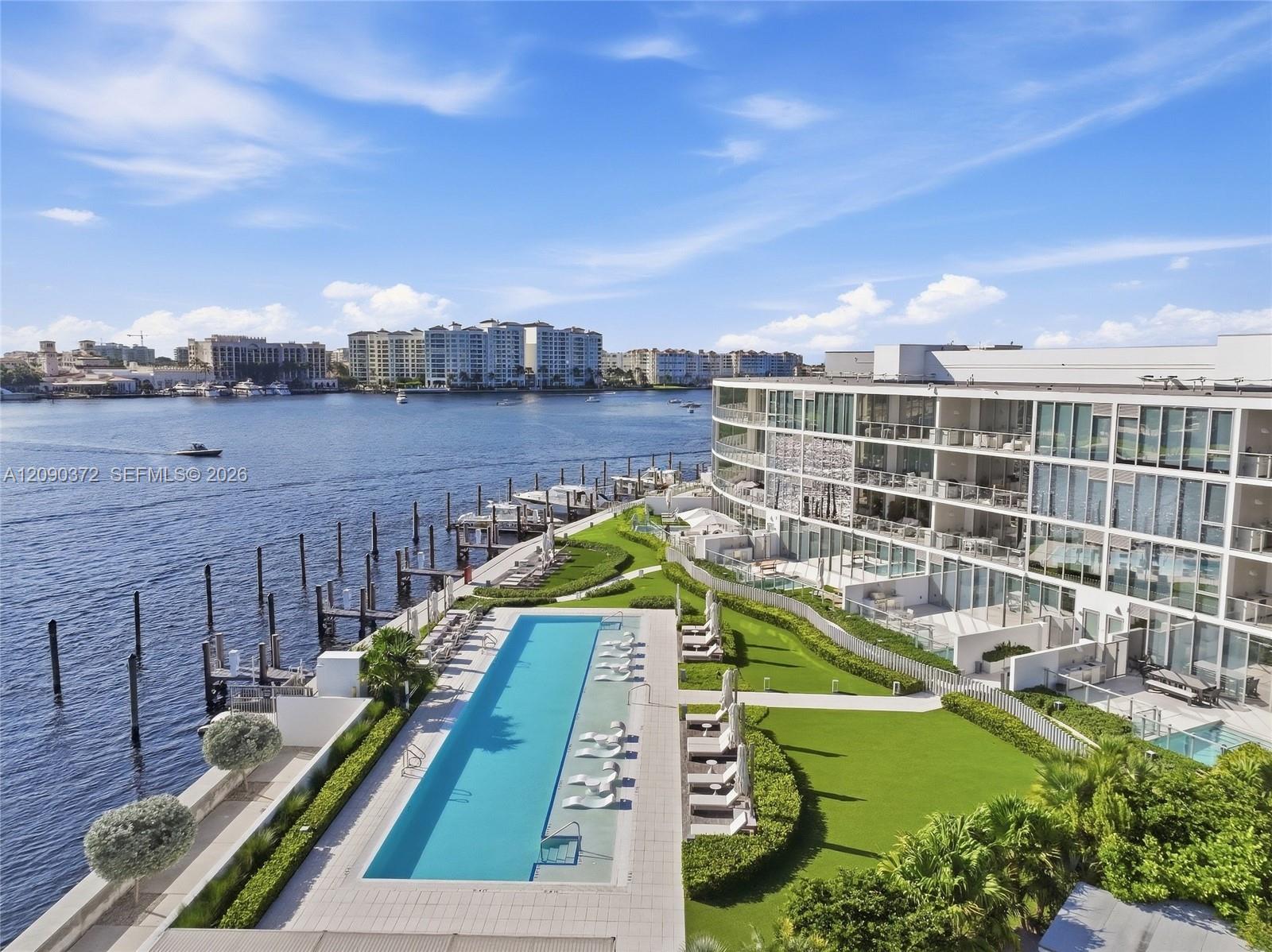 725 S Ocean Boulevard 105