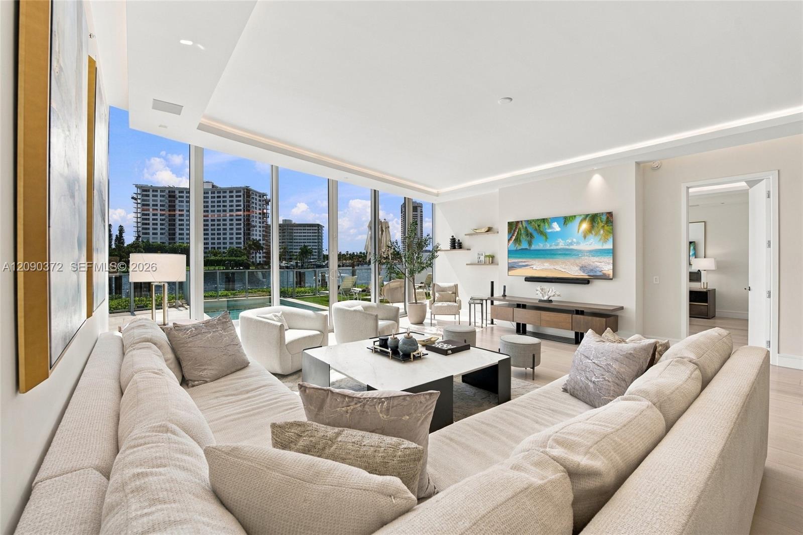 725 S Ocean Boulevard 105