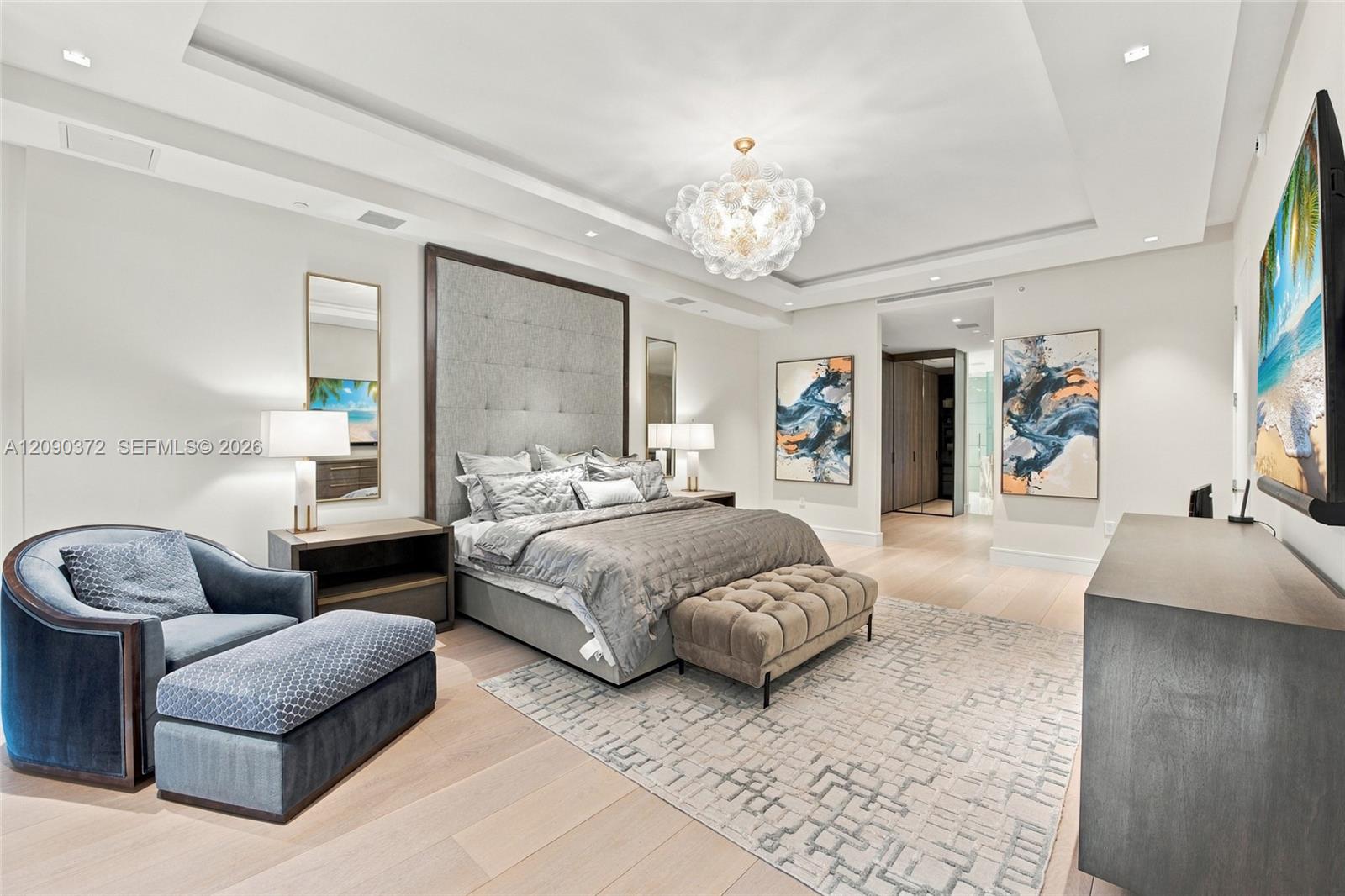 725 S Ocean Boulevard 105