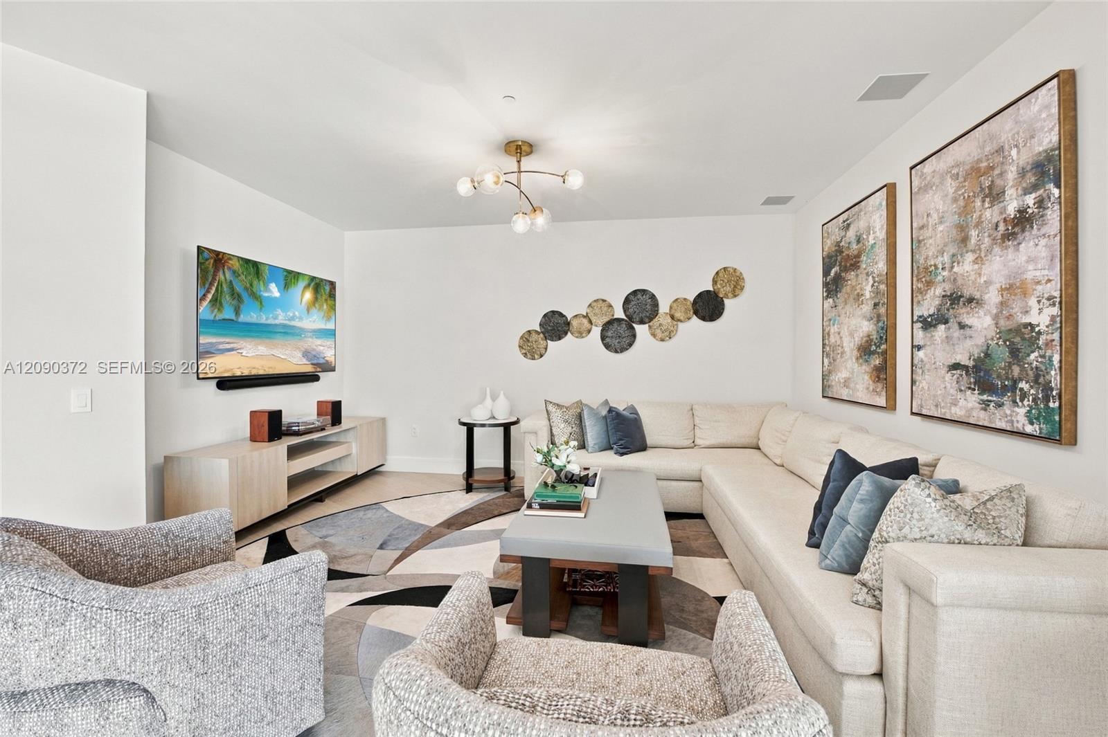 725 S Ocean Boulevard 105