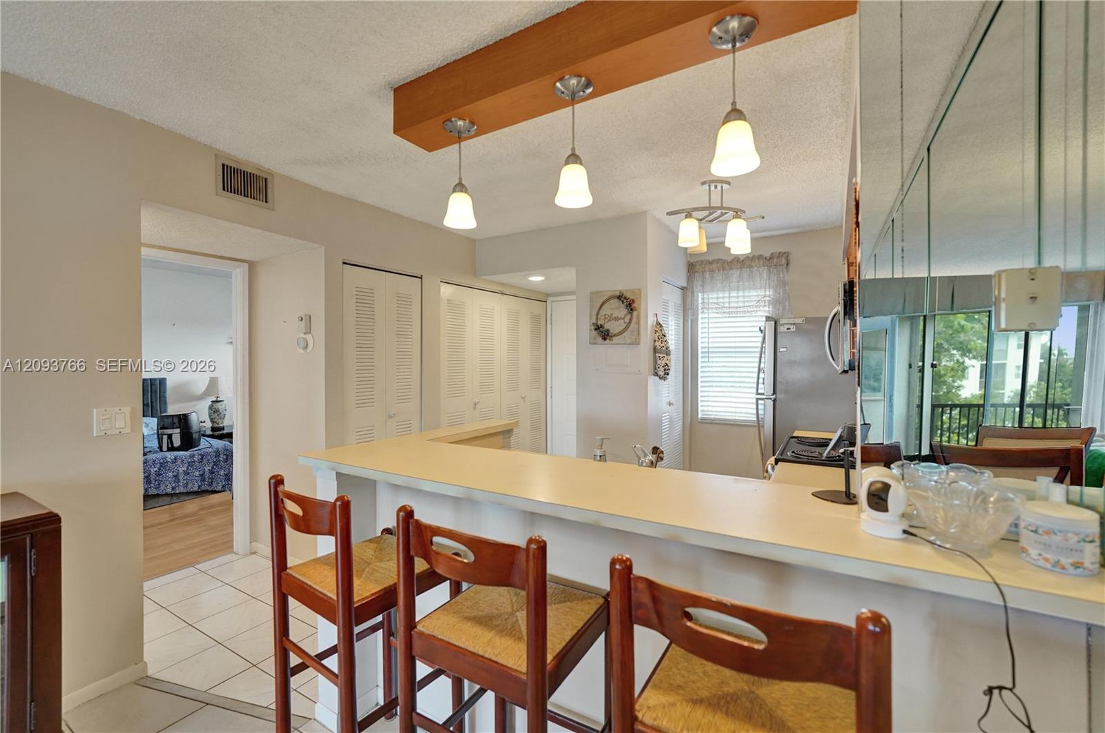 2226 N Cypress Bend Dr # 408