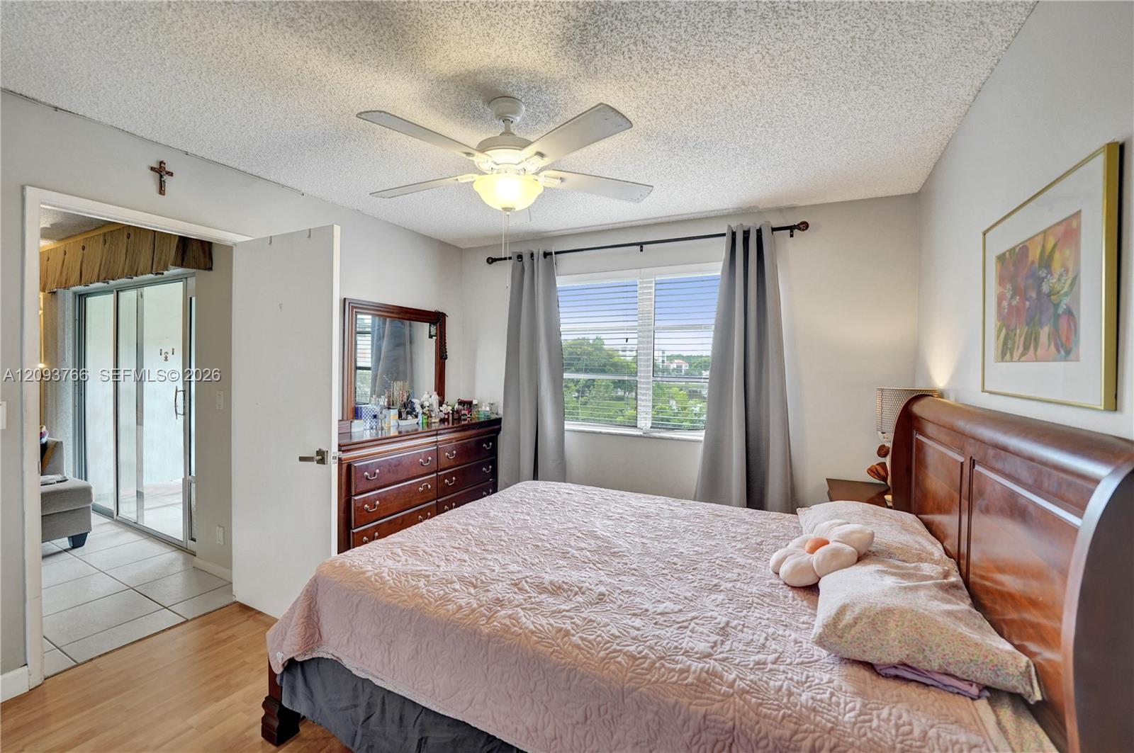 2226 N Cypress Bend Dr # 408
