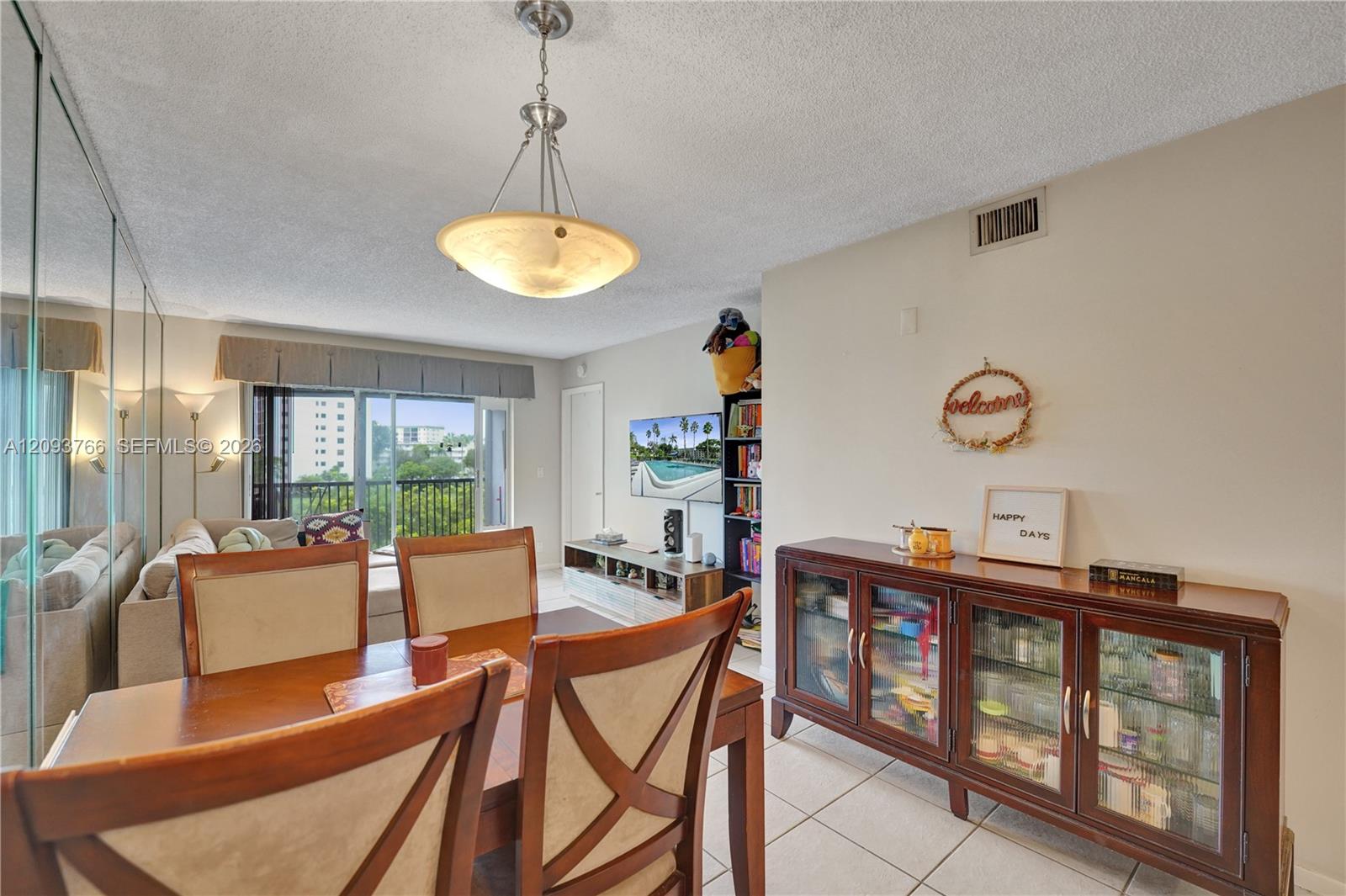 2226 N Cypress Bend Dr # 408