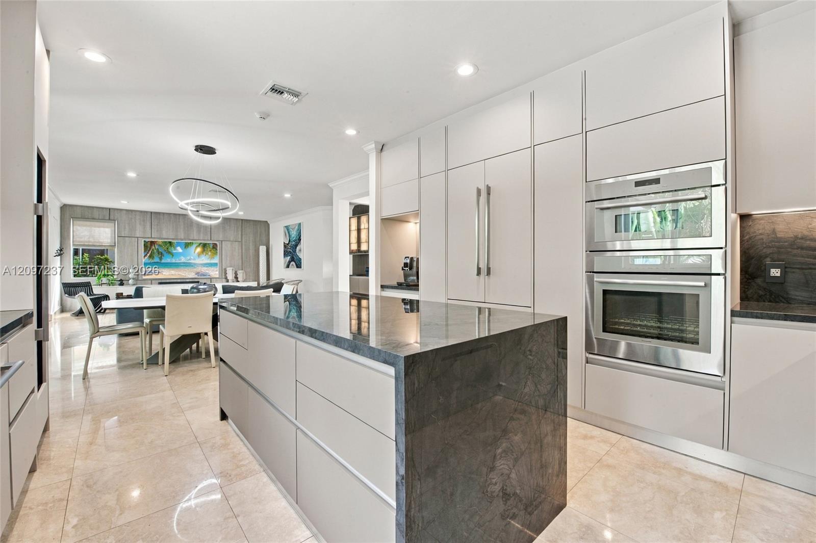 1937 Timberline Rd
