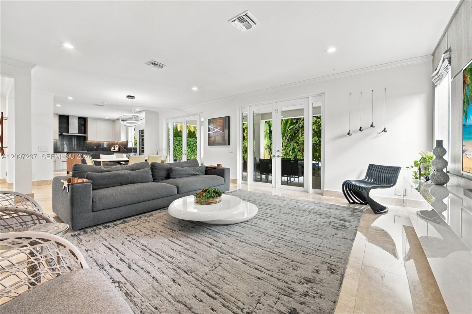 1937 Timberline Rd