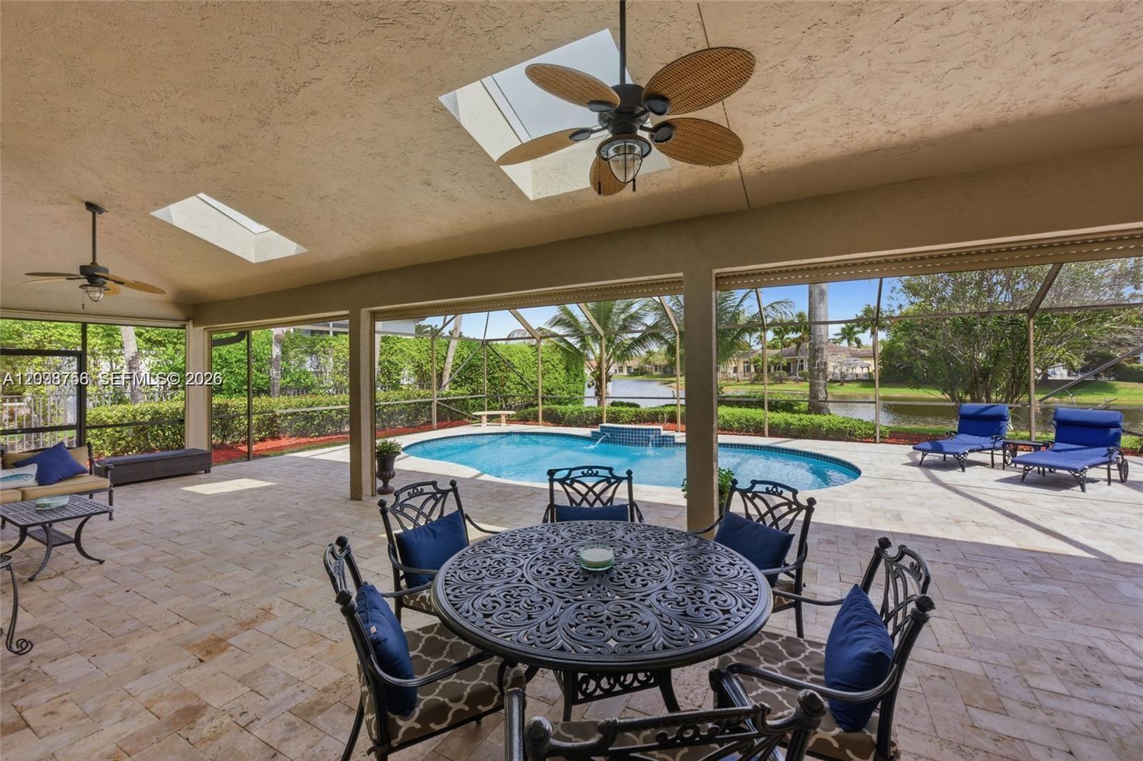 158 Dockside Cir