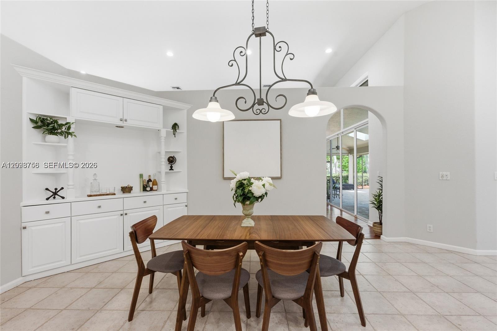 158 Dockside Cir