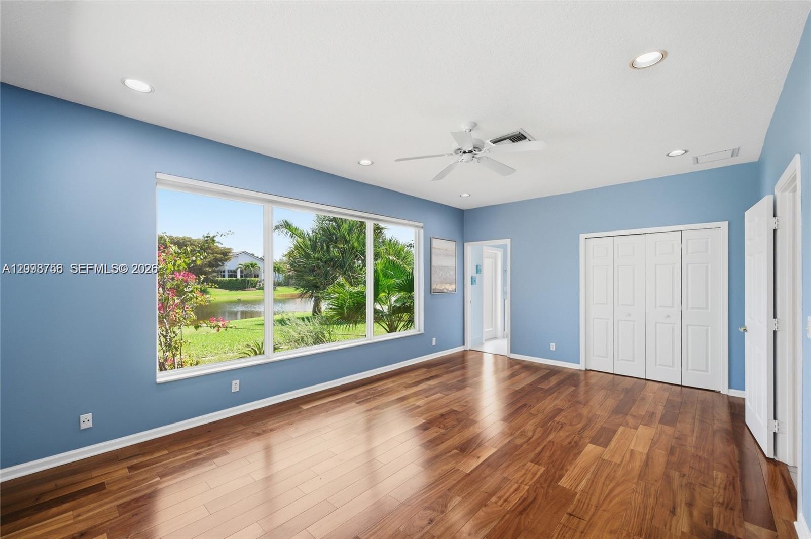 158 Dockside Cir