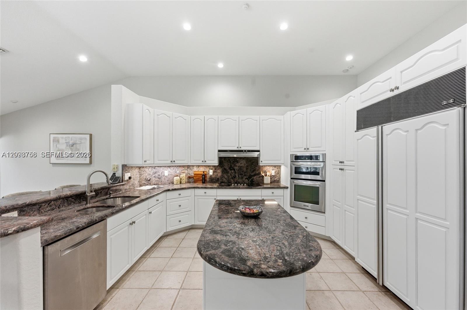 158 Dockside Cir