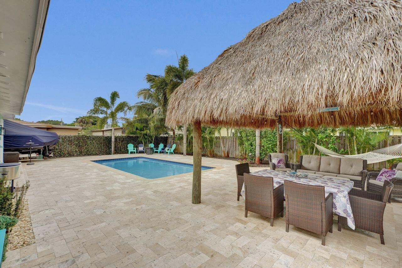 275 SW 14th Street