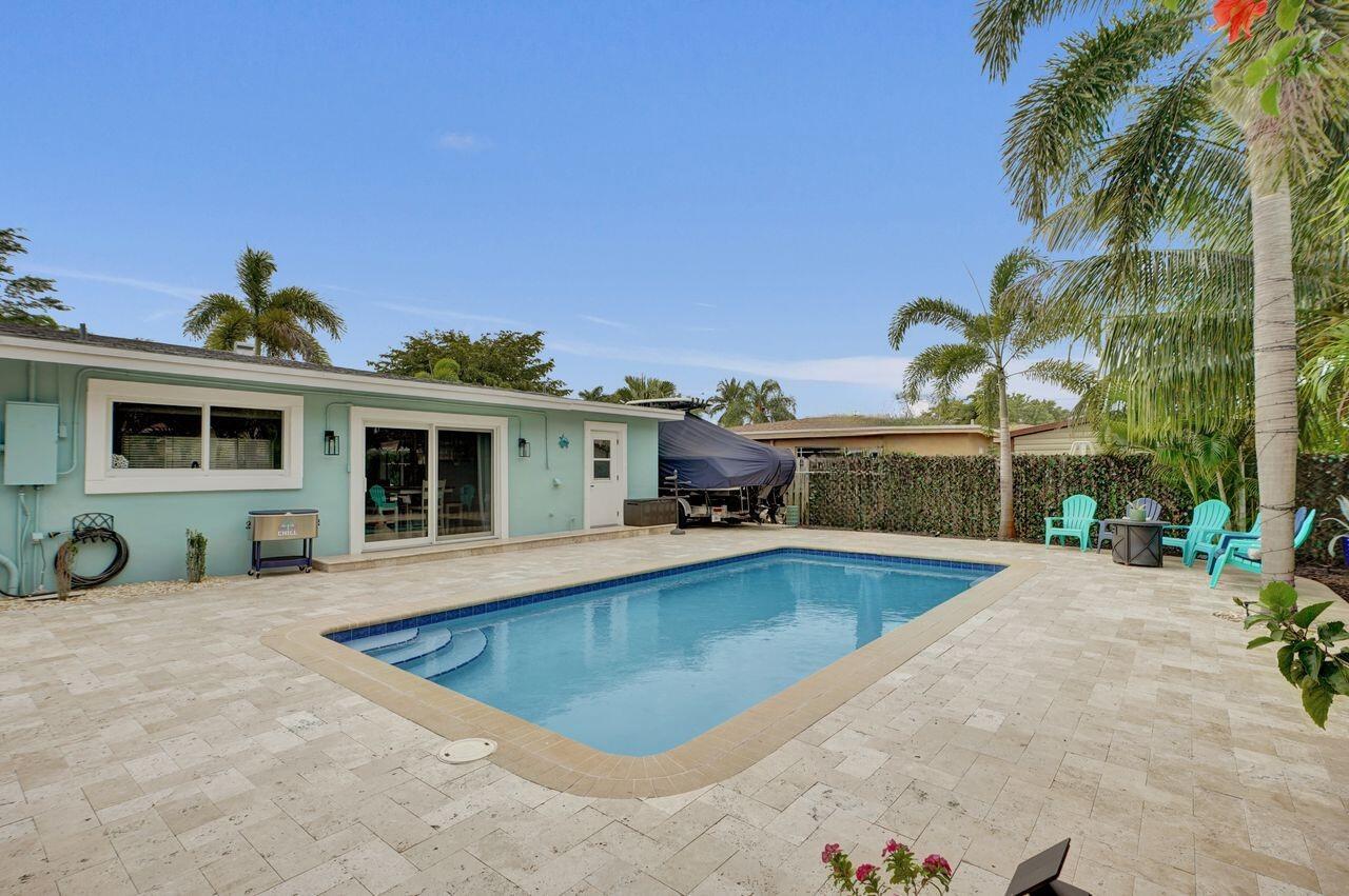 275 SW 14th Street