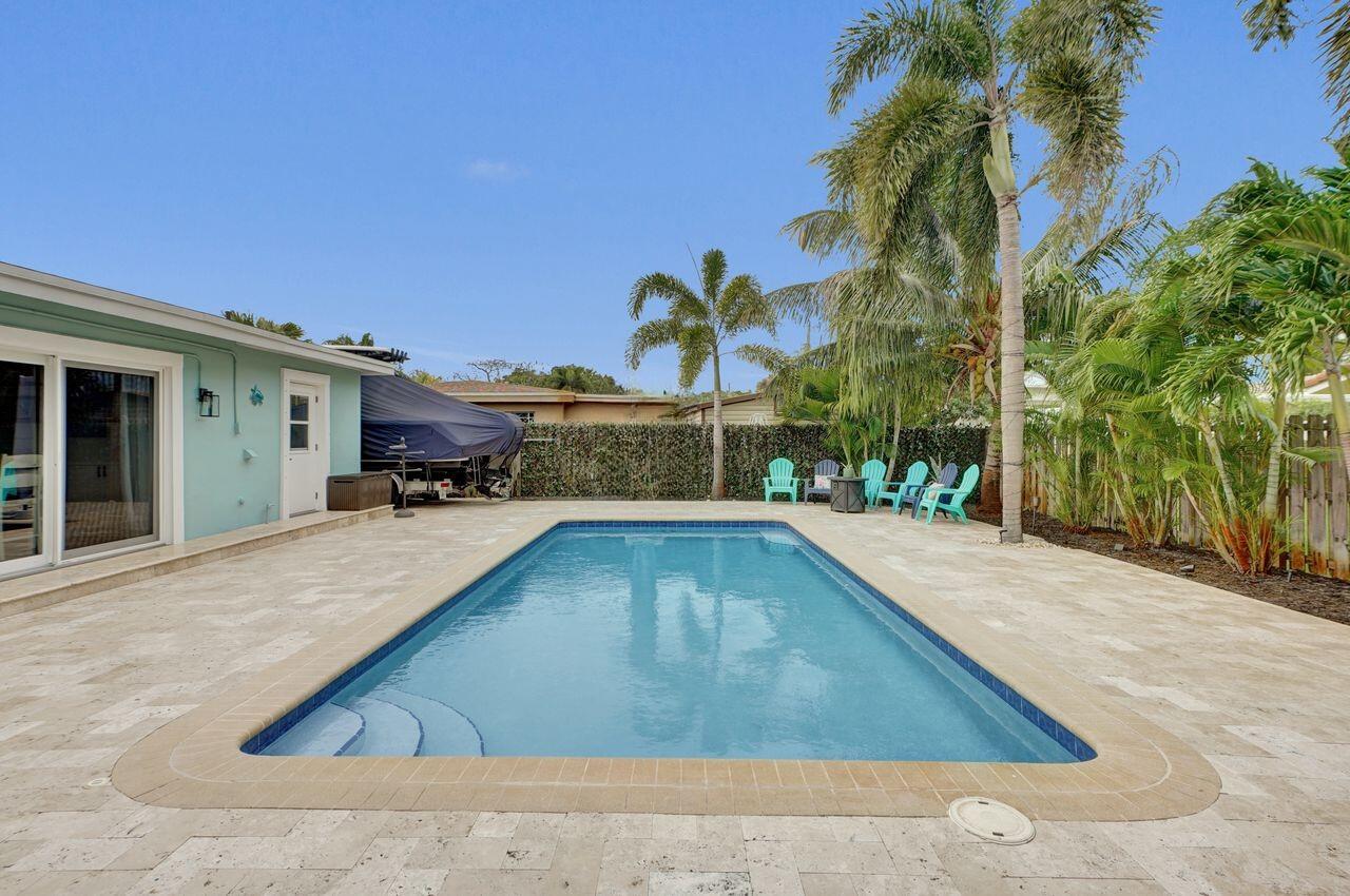 275 SW 14th Street