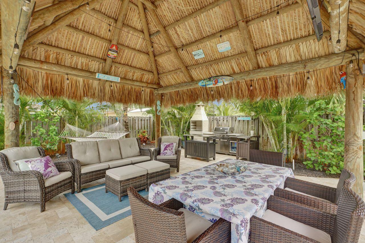 275 SW 14th Street