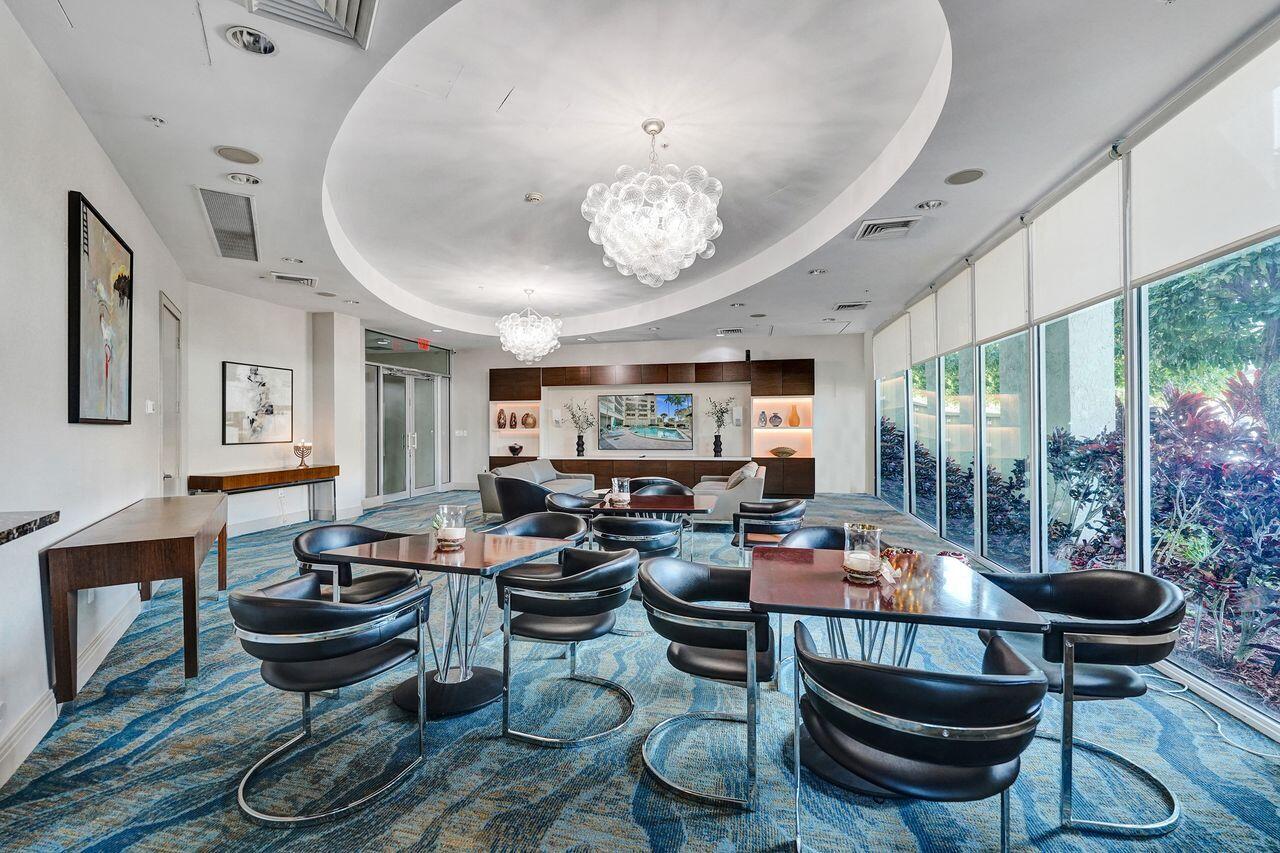 401 SW 4th Avenue 203
