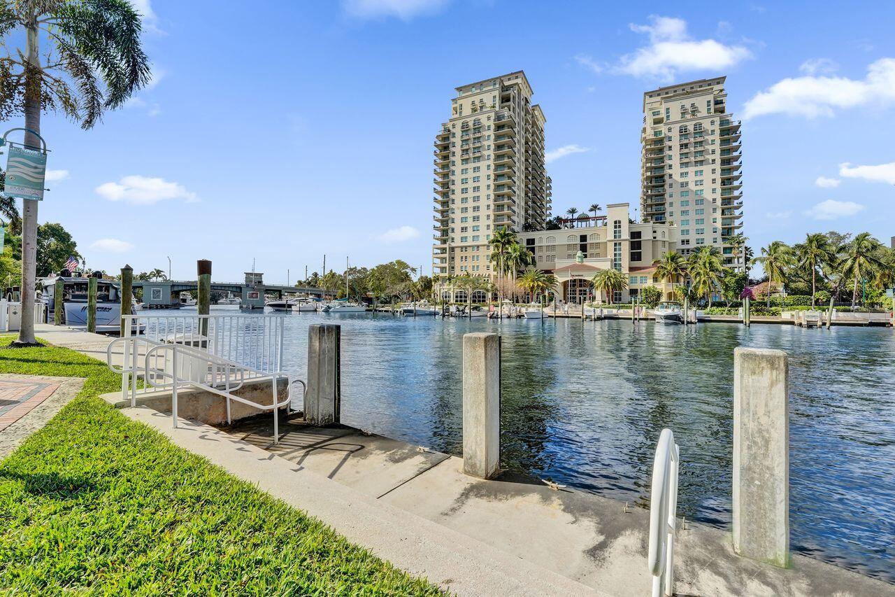 401 SW 4th Avenue 203