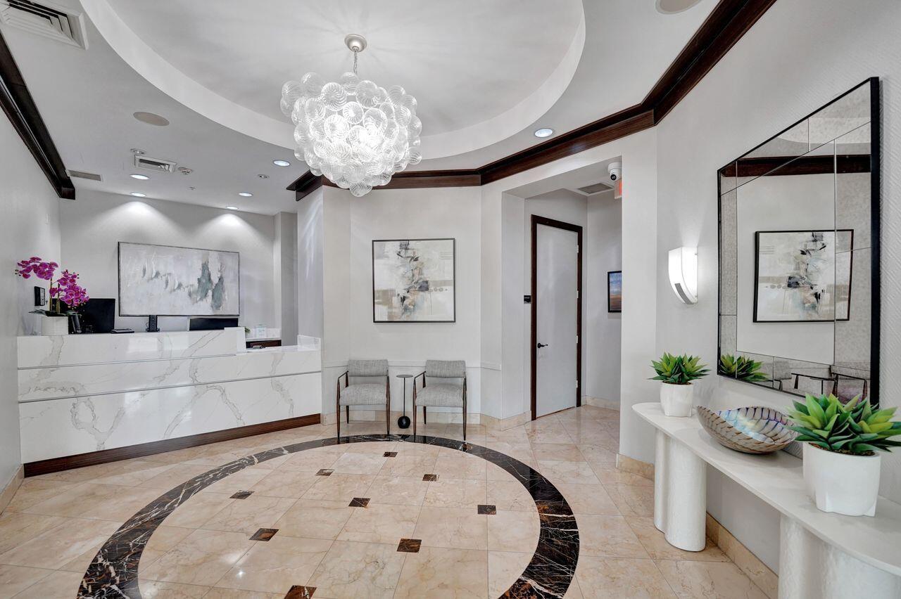 401 SW 4th Avenue 203