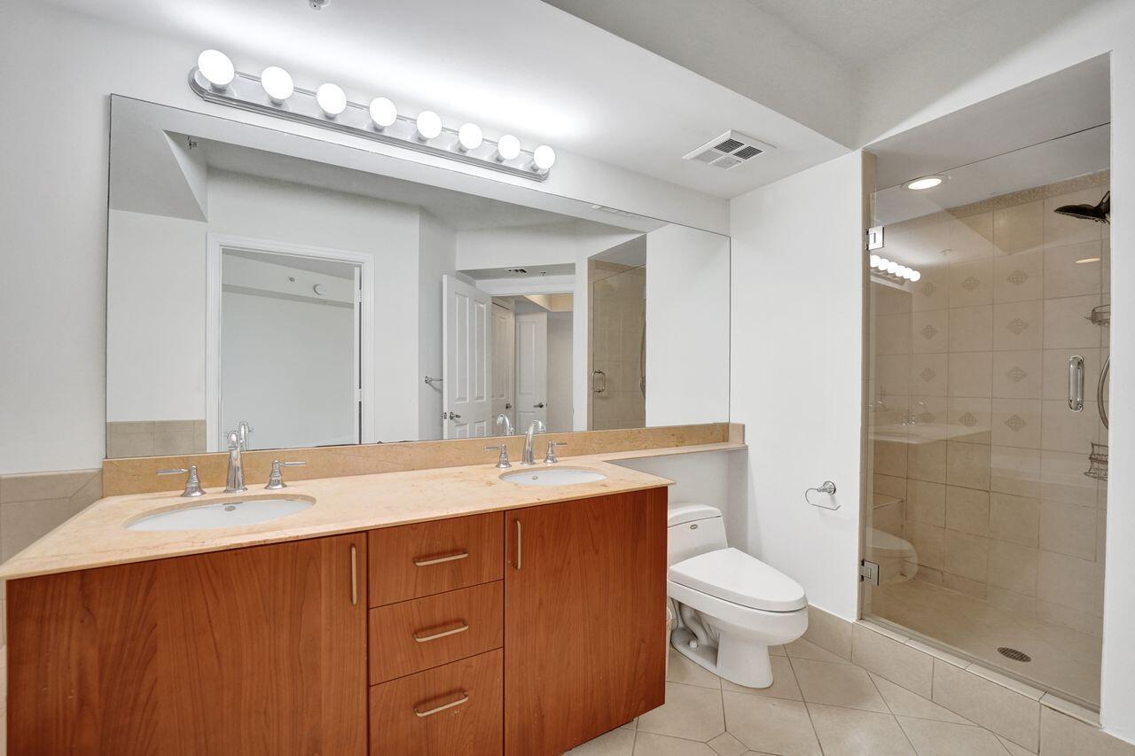 401 SW 4th Avenue 203