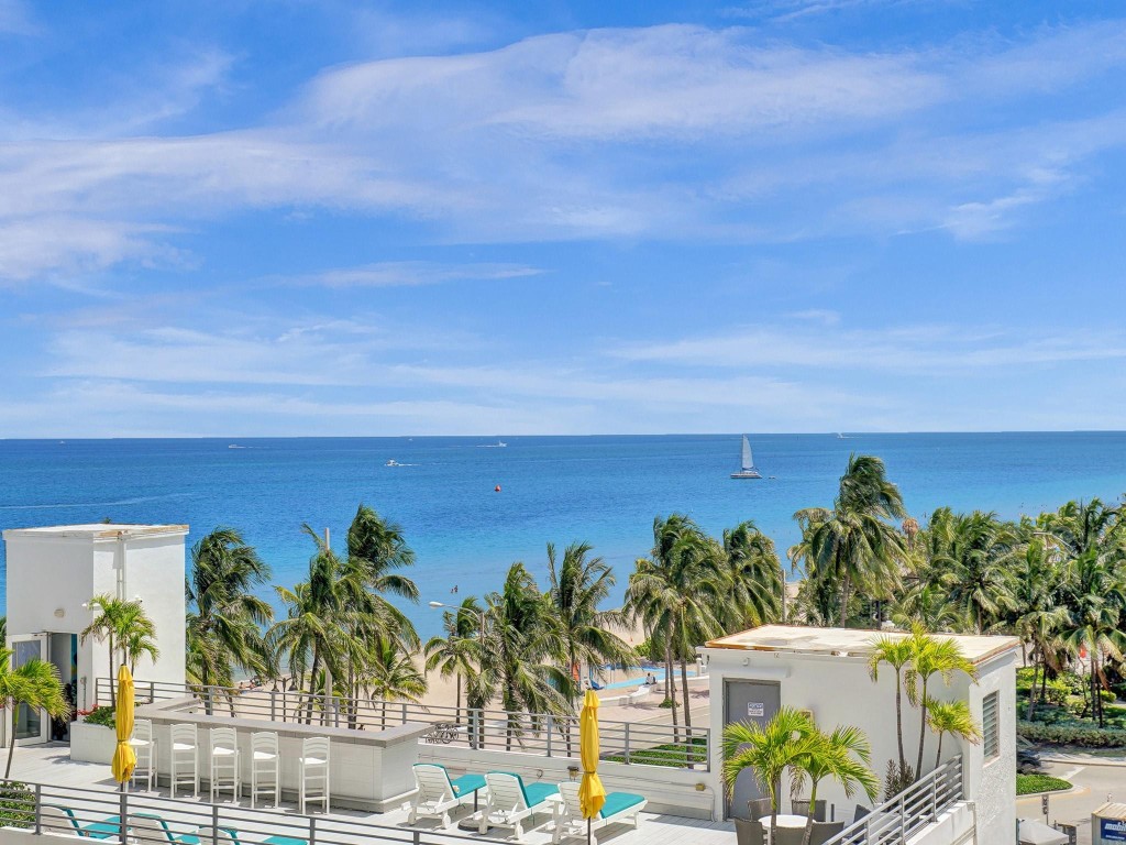 209 N Fort Lauderdale Beach Blvd Unit: 6C
