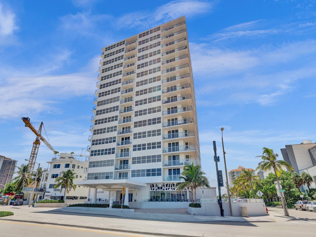 209 N Fort Lauderdale Beach Blvd Unit: 6C