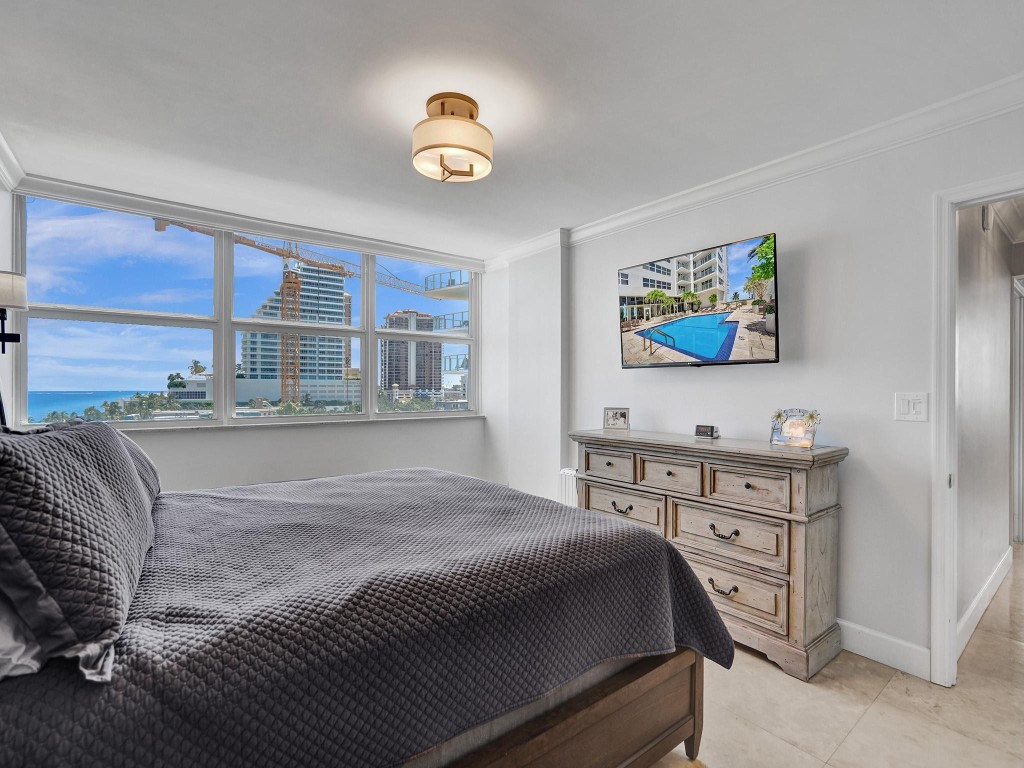 209 N Fort Lauderdale Beach Blvd Unit: 6C