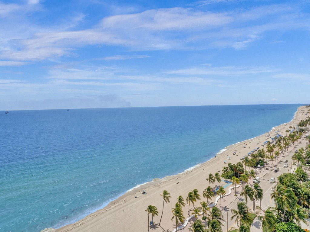 209 N Fort Lauderdale Beach Blvd Unit: 17G