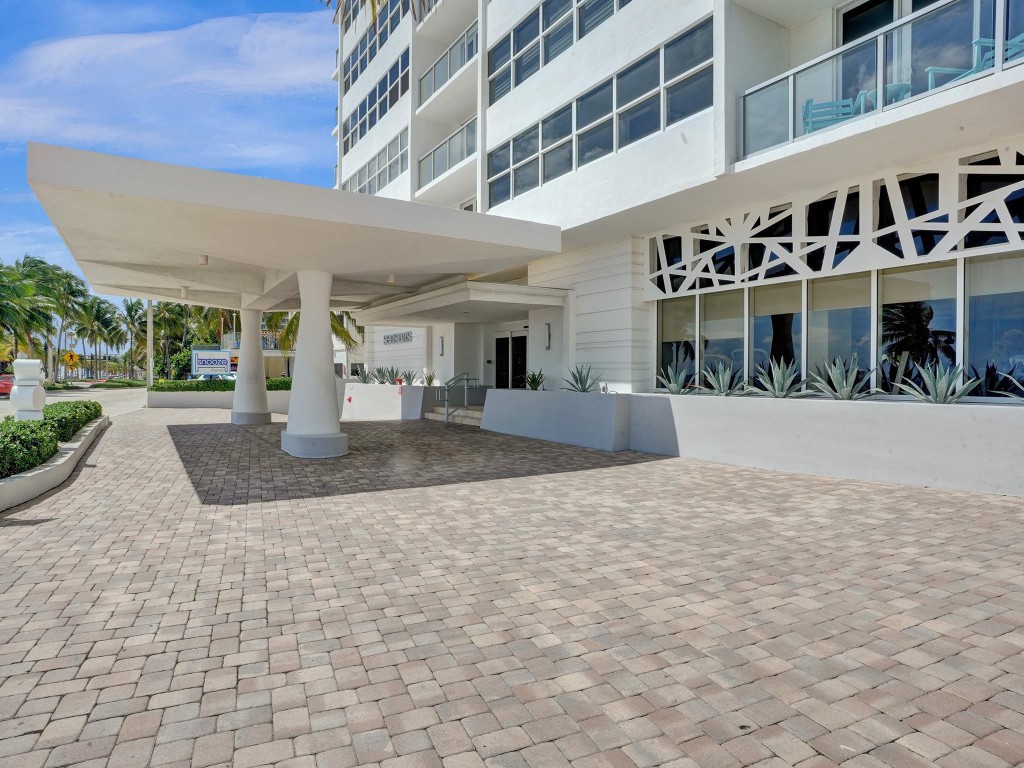 209 N Fort Lauderdale Beach Blvd Unit: 17G