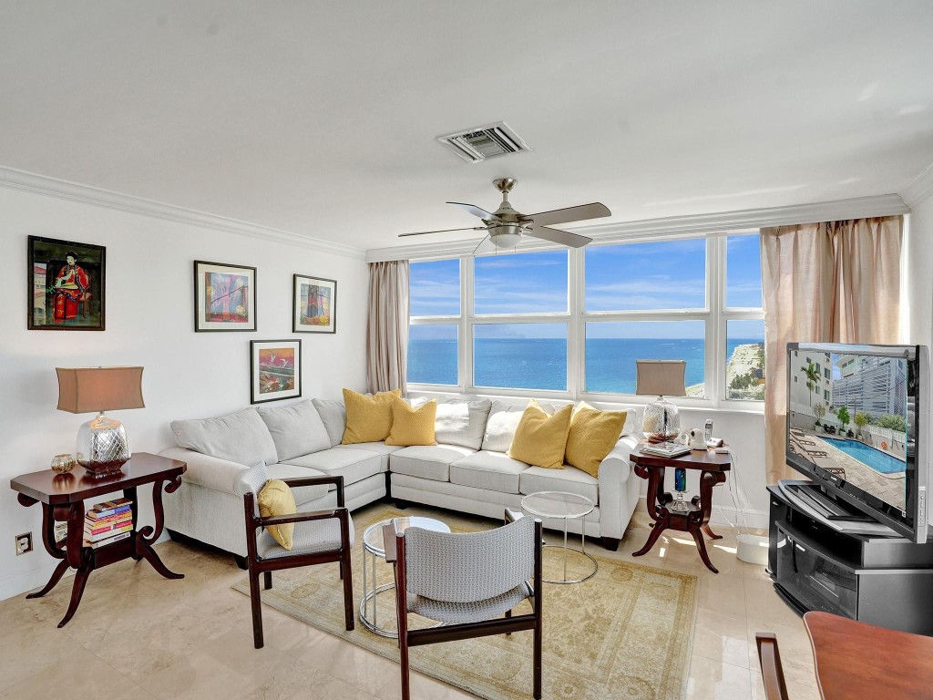 209 N Fort Lauderdale Beach Blvd Unit: 17G