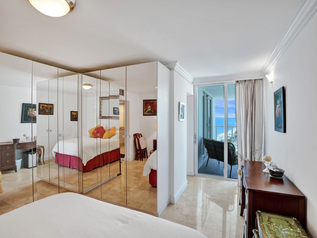 209 N Fort Lauderdale Beach Blvd Unit: 17G