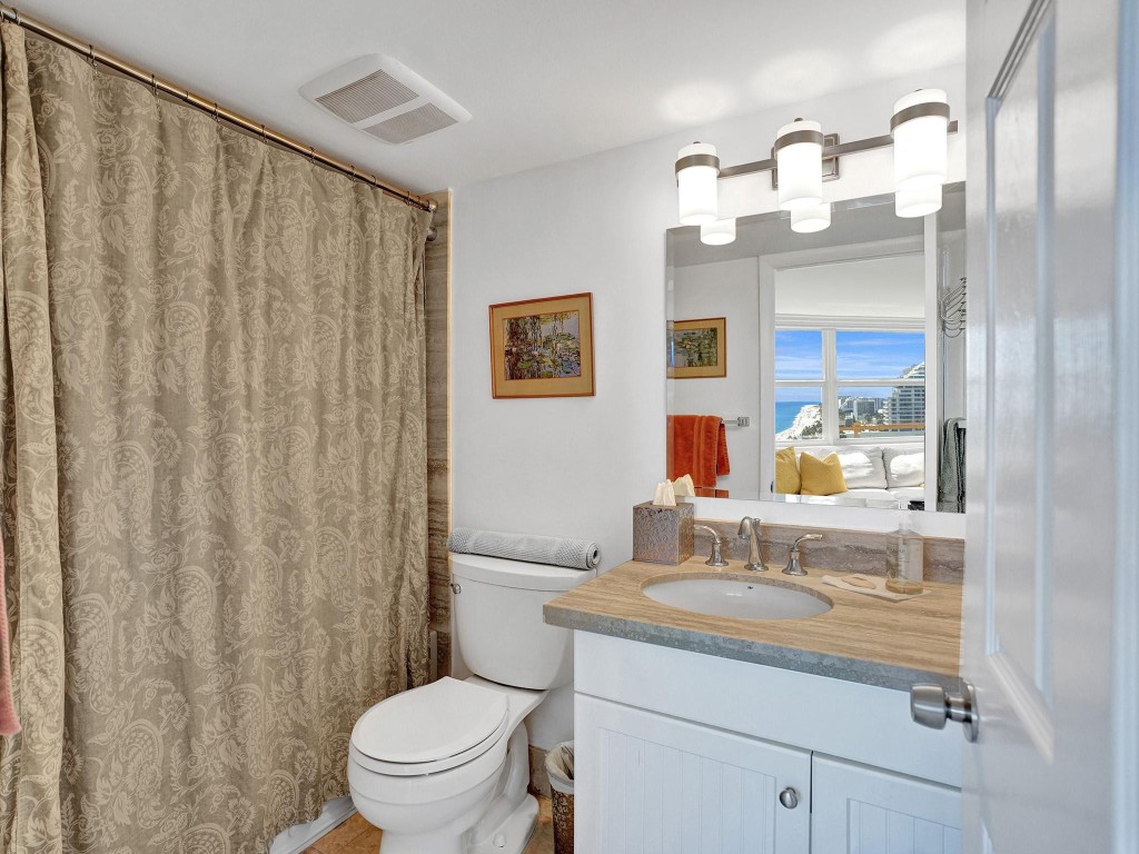 209 N Fort Lauderdale Beach Blvd Unit: 17G