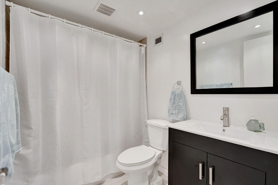 1600 S Ocean Dr Unit: 16K