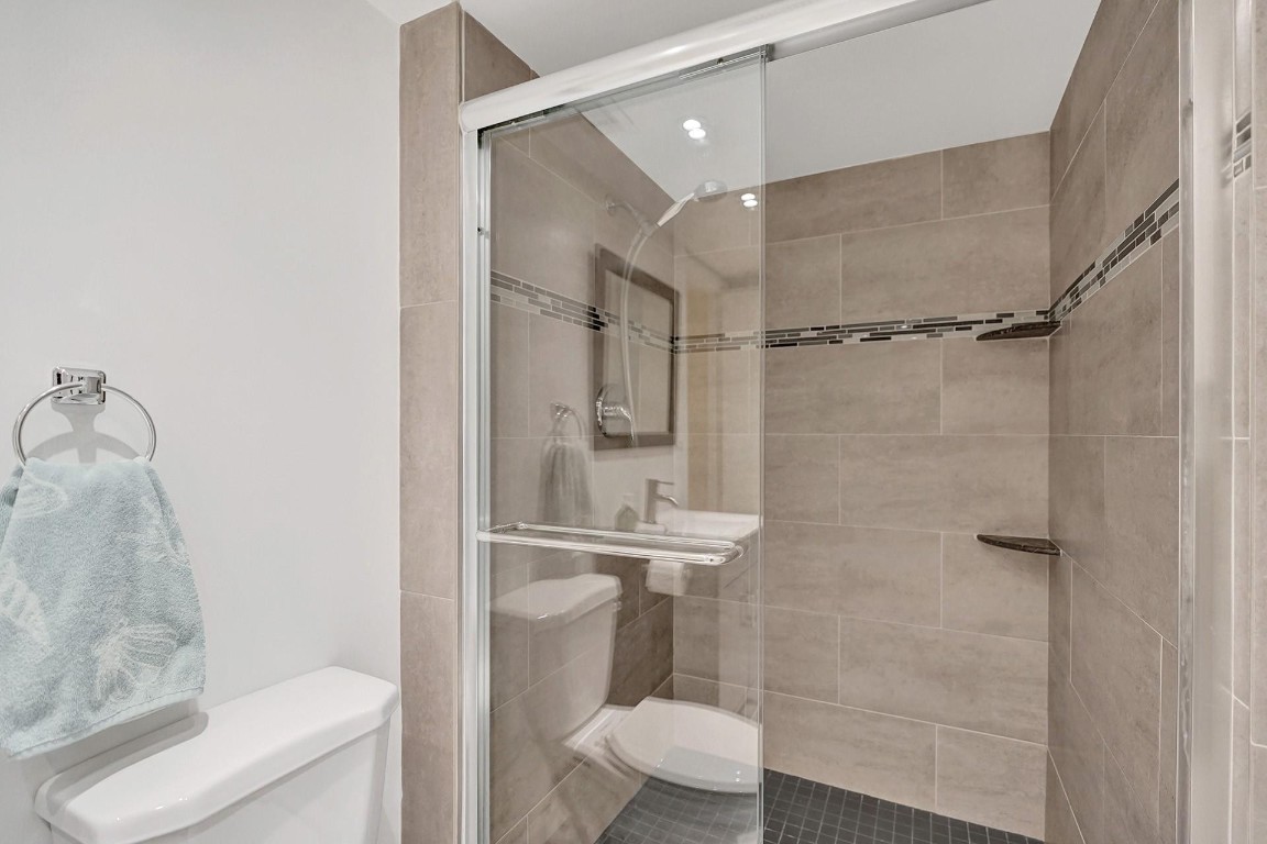 1600 S Ocean Dr Unit: 16K