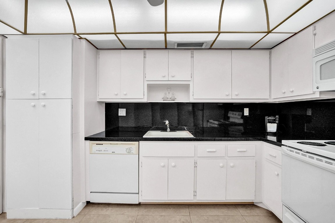 1600 S Ocean Dr Unit: 16K