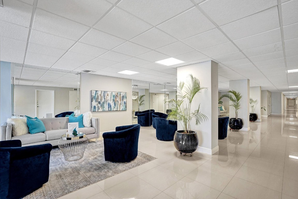 1600 S Ocean Dr Unit: 16K