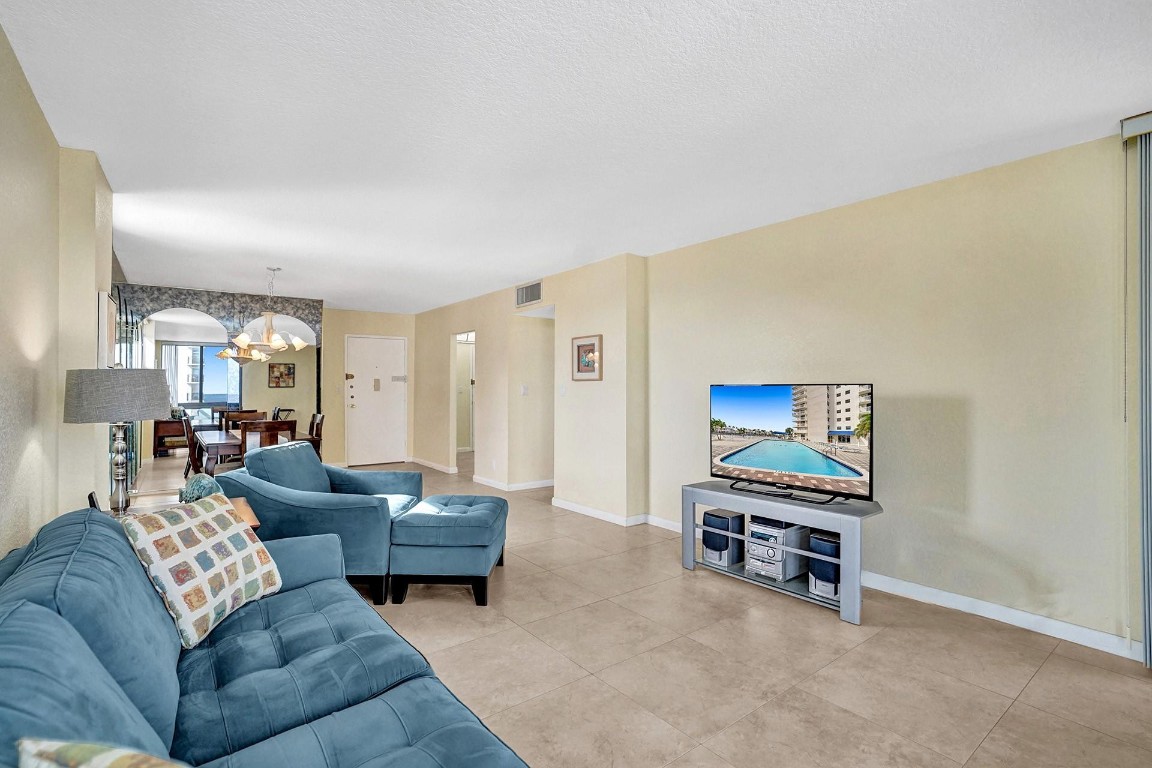 1600 S Ocean Dr Unit: 16K