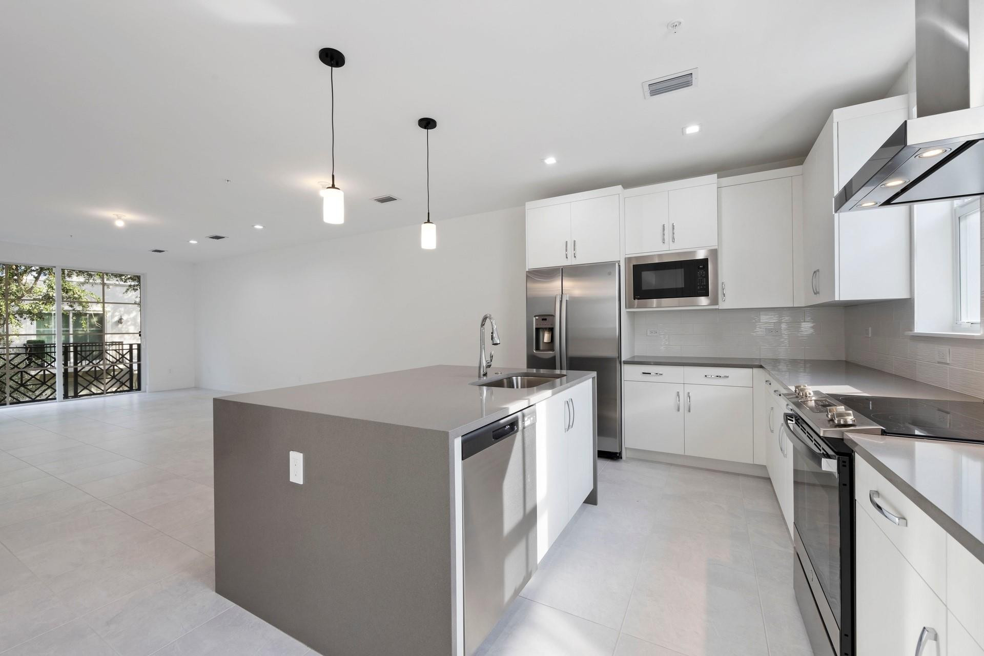 58 Altantic Grove Way