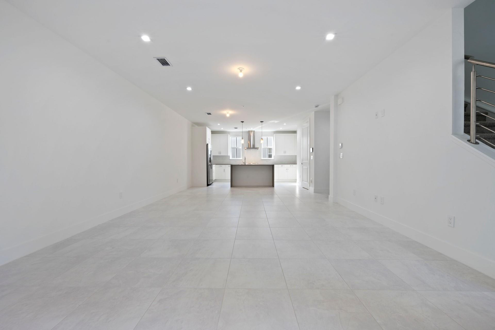 58 Altantic Grove Way