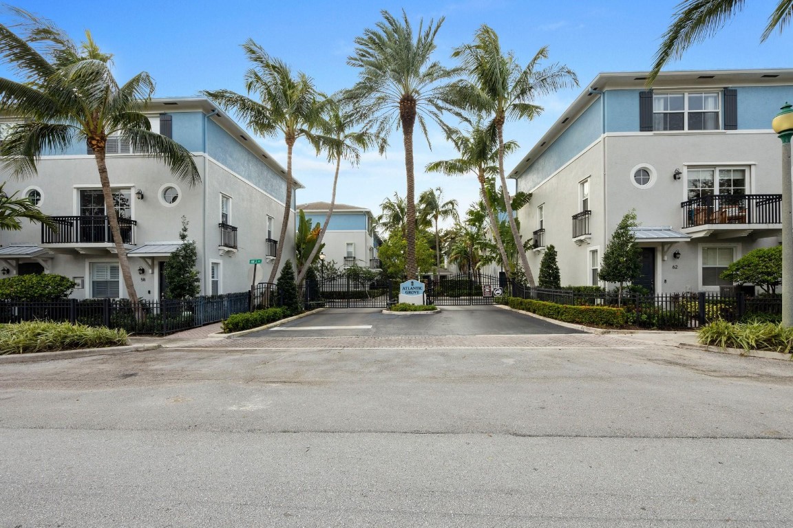 58 Altantic Grove Way