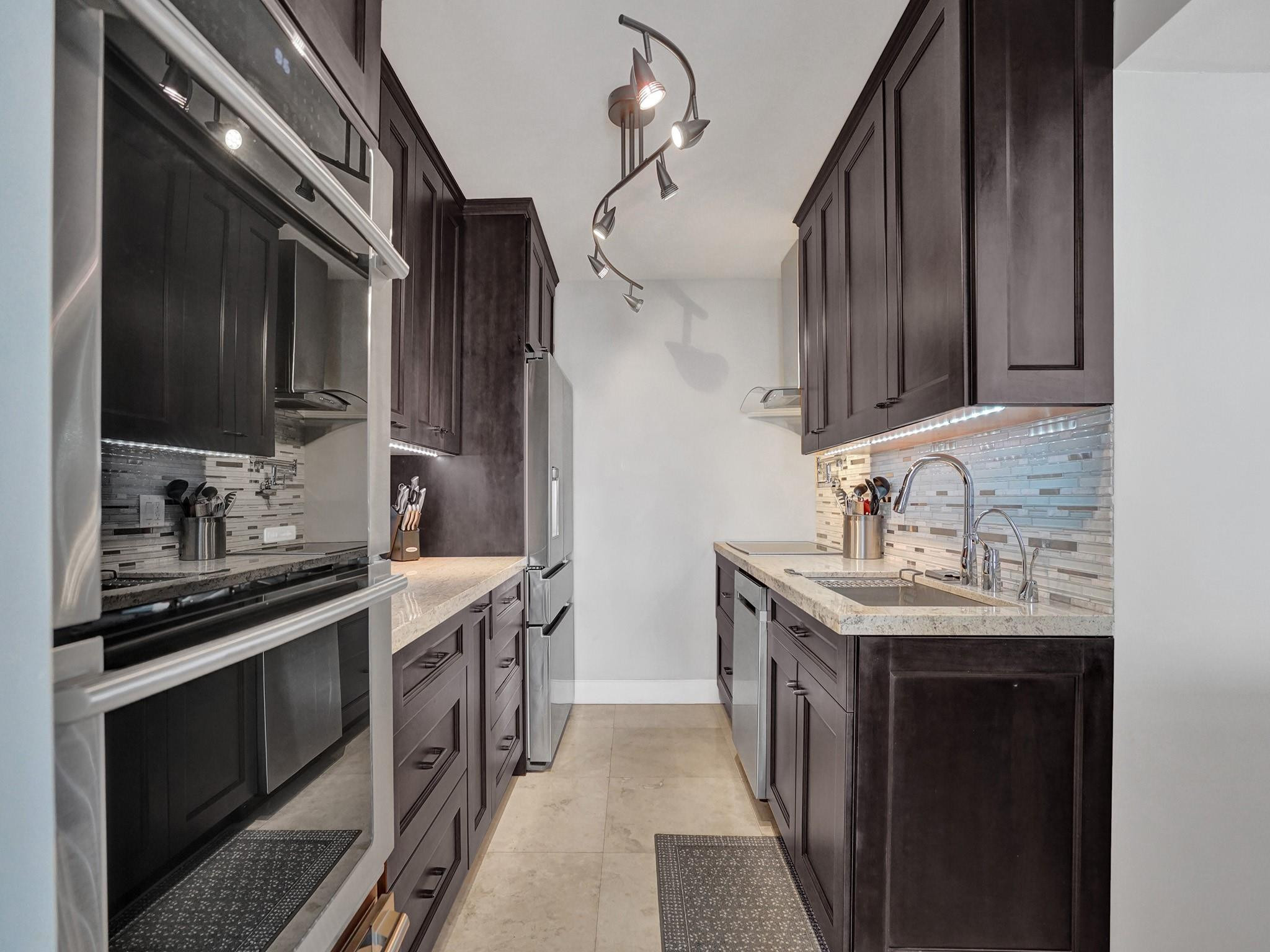 209 N Beach Blvd 6C