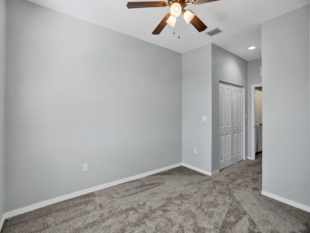 3372 NW 10th Ave 3372