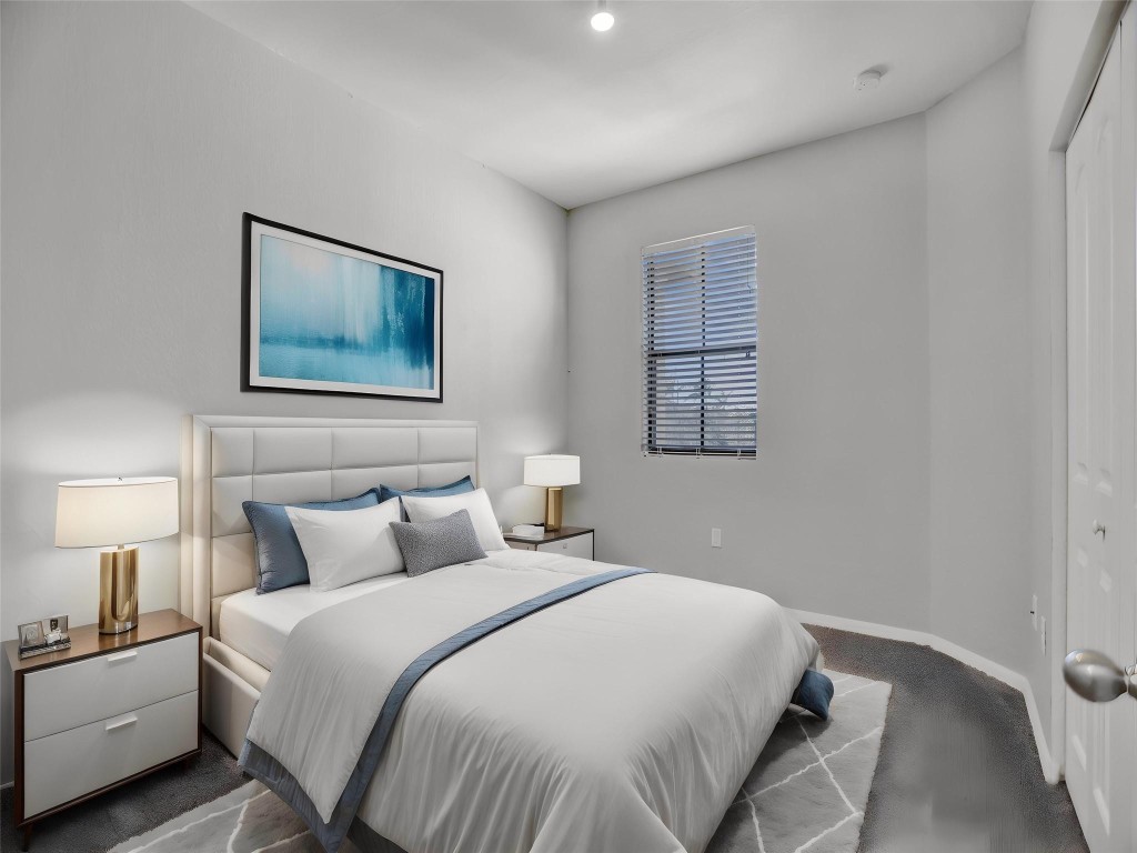 3372 NW 10th Ave 3372