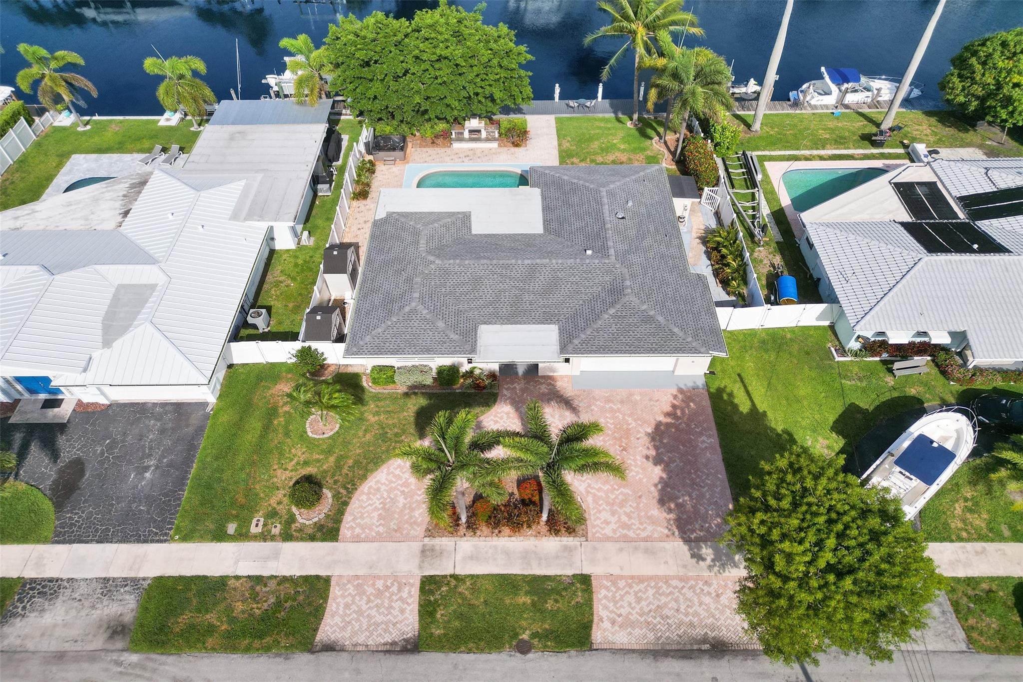 351 SE 6th Ave