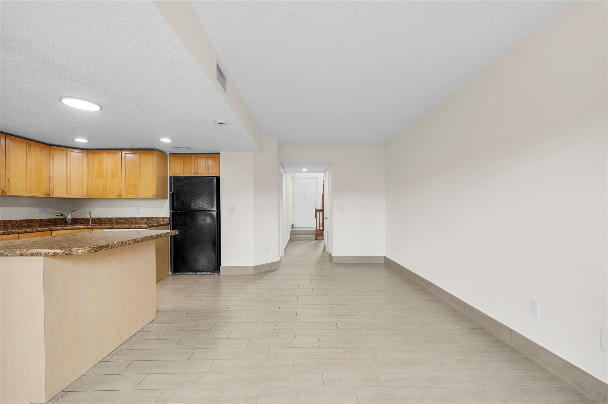 11225 SW 9th Ct 11225