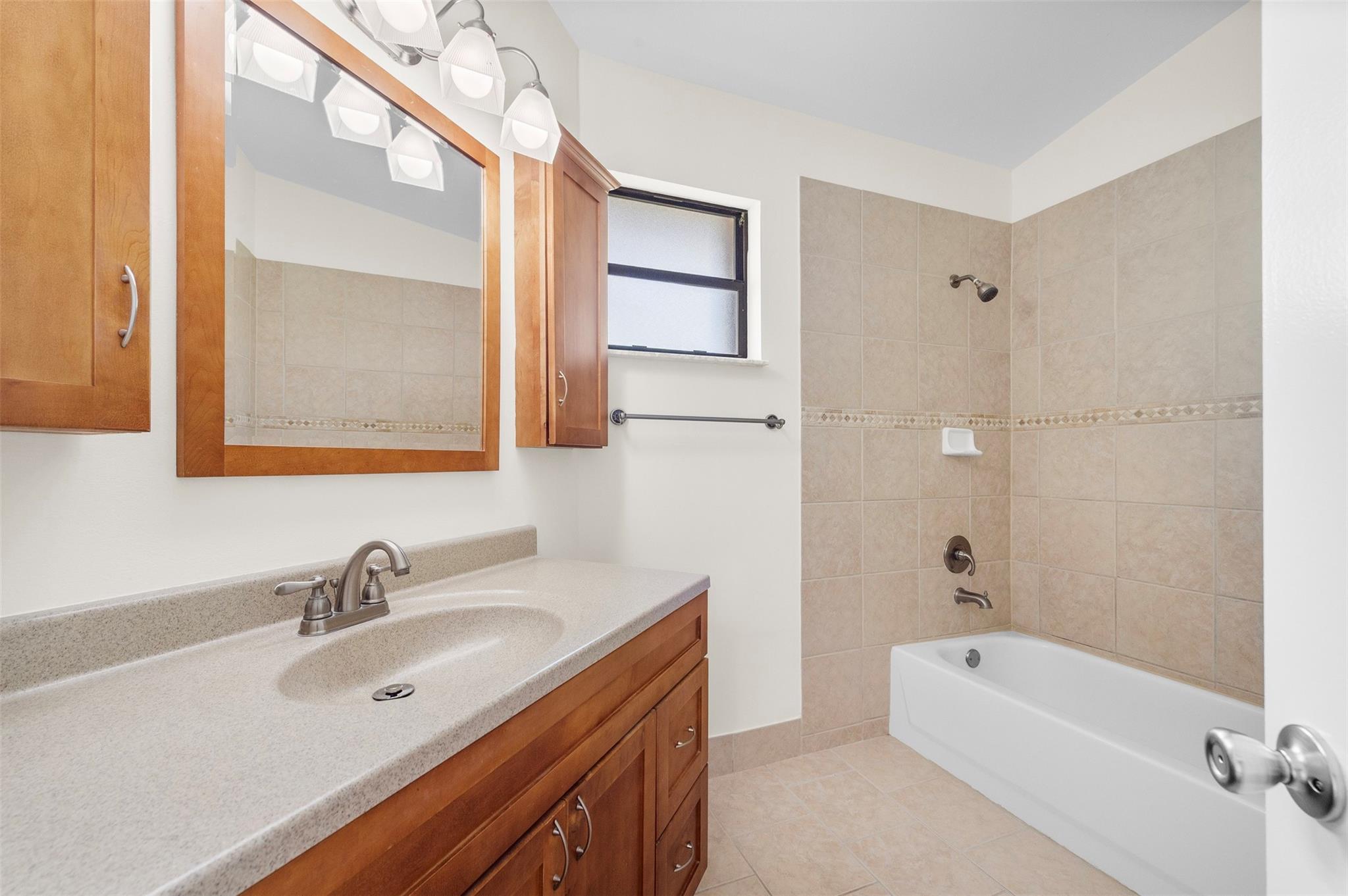 11225 SW 9th Ct 11225