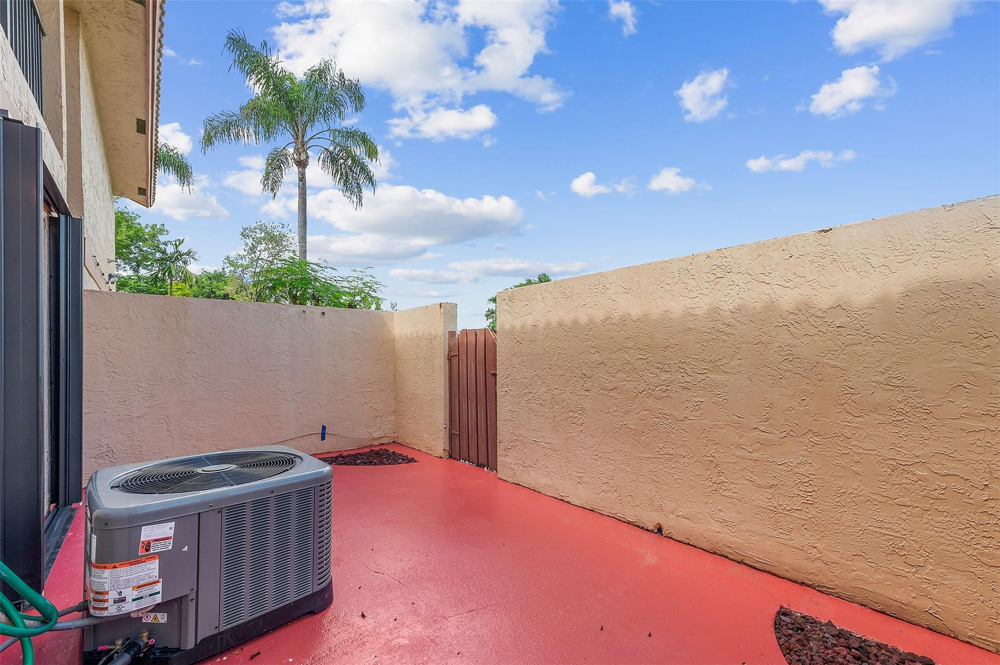 11225 SW 9th Ct 11225