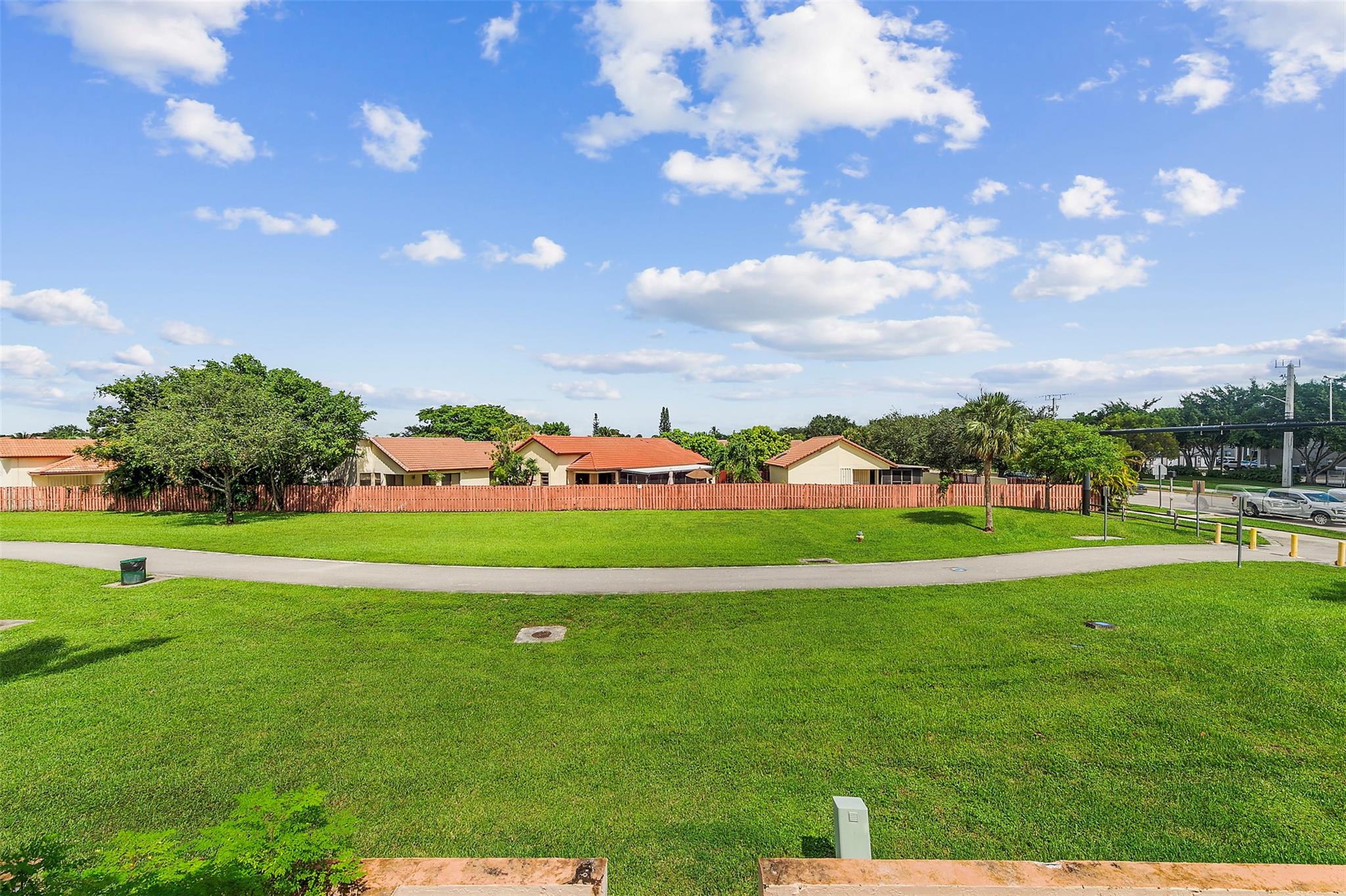 11225 SW 9th Ct 11225