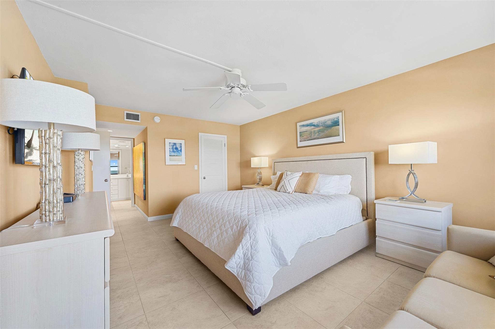 1905 N Ocean Blvd 14D