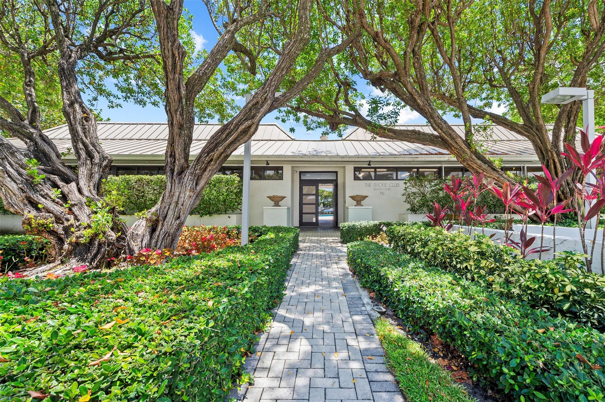 1905 N Ocean Blvd 14D