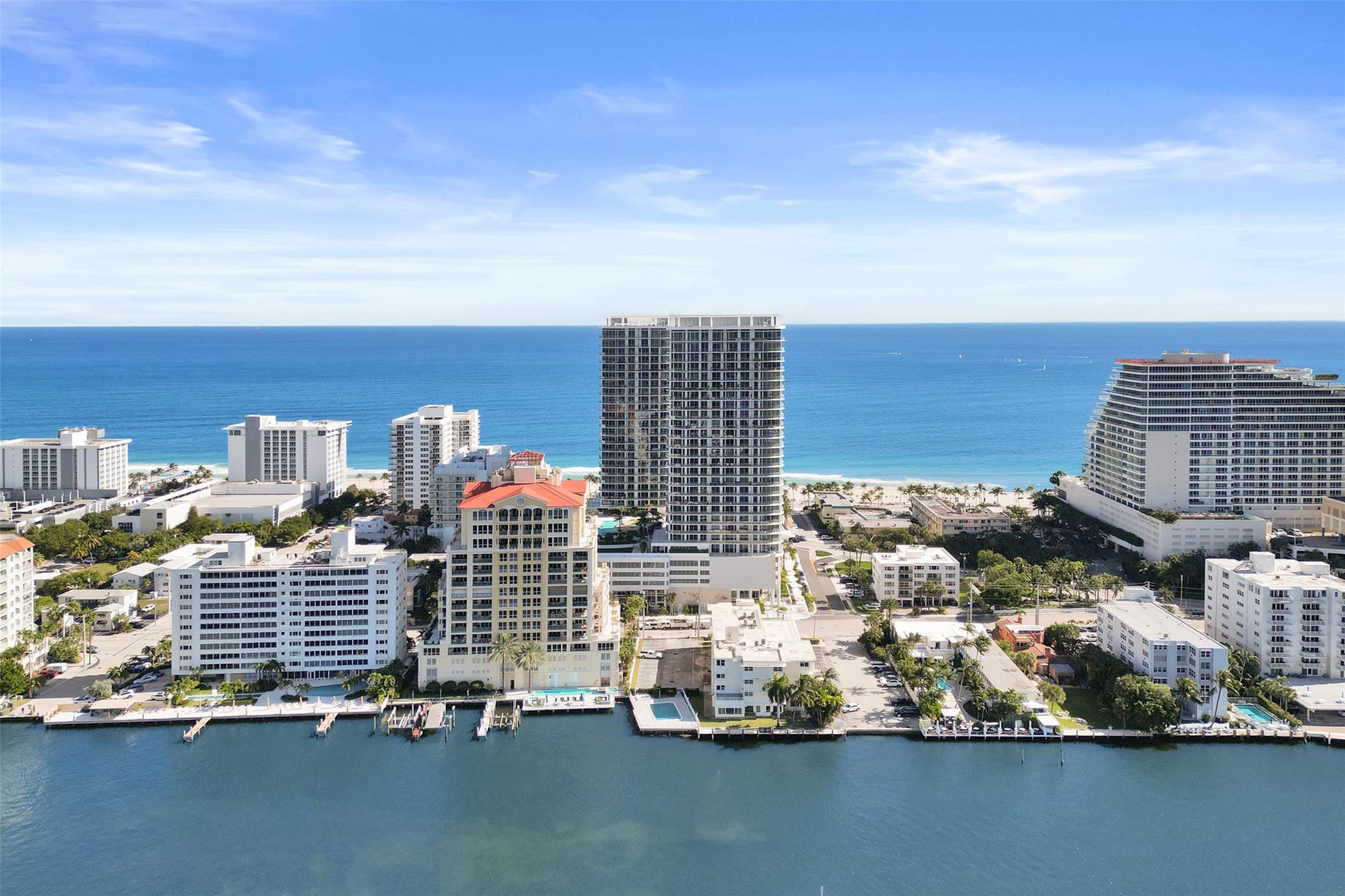 153 N Seabreeze Boulevard 1204