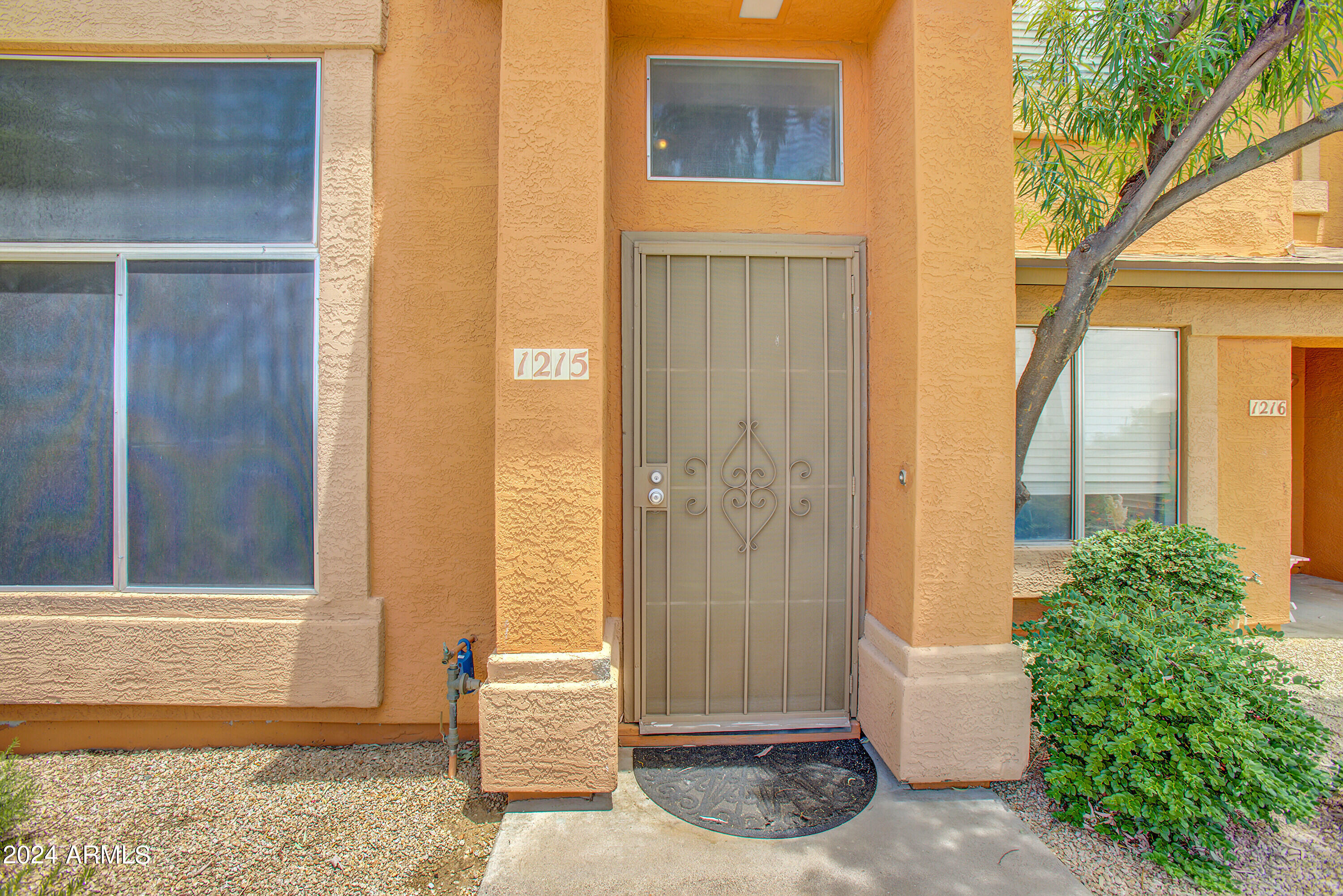 4114 E UNION HILLS Drive, 1215